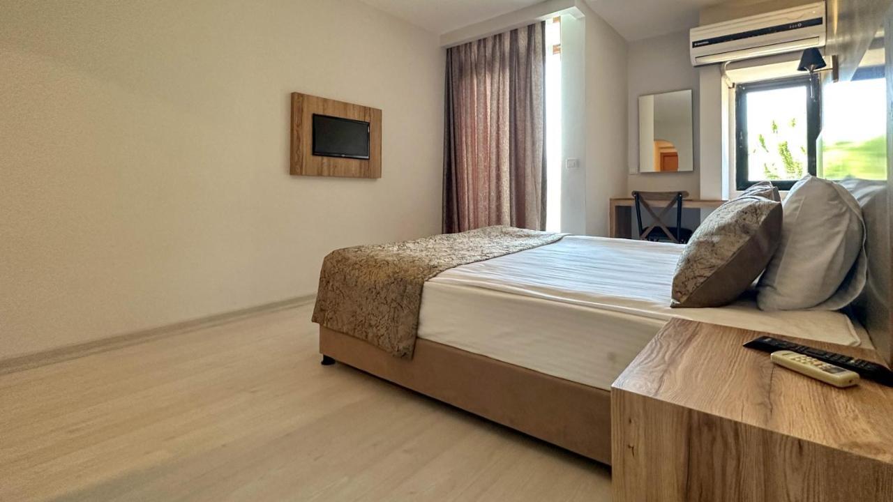 Ephesus Hitit Hotel Restaurant Selçuk Esterno foto